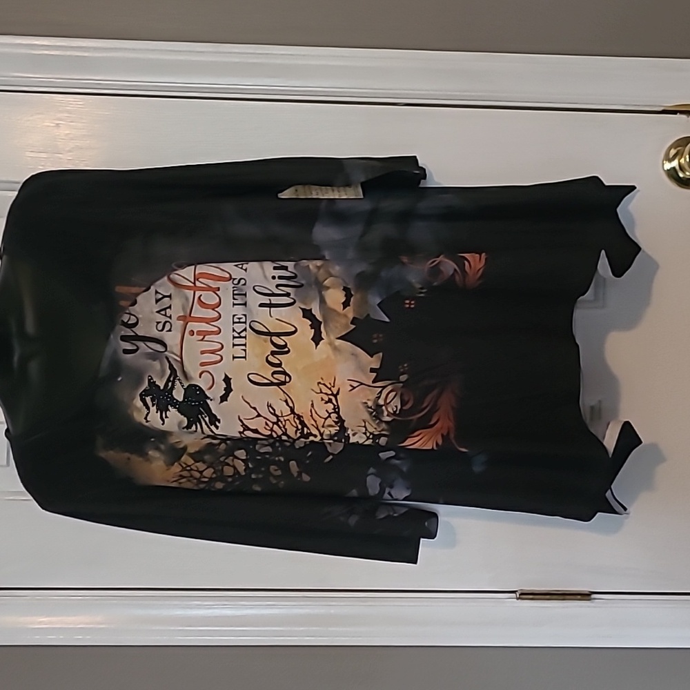 Oneworld XL Halloween top